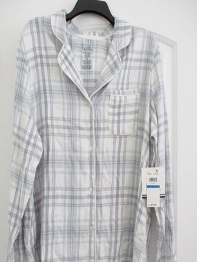 ROUDELAIN - Women's Notched-Collar Flannel Pajama Top - XL